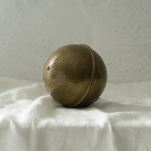 Bola Pequeña Metal Oro